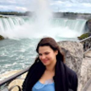 Meet your Posher, Yousra